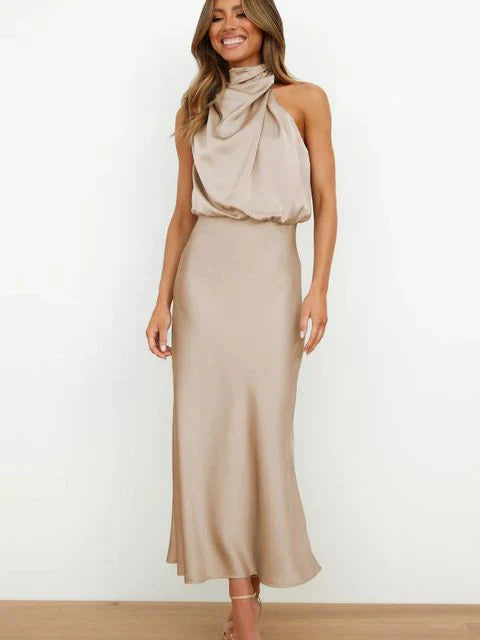 Isa | Off-Shoulder Midiklänning