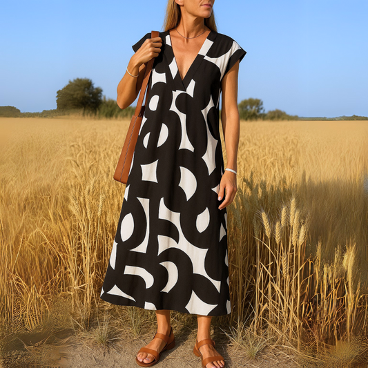 Gabriella™ | Lätt och Flatterande Klänning för Eleganta Sommardagar